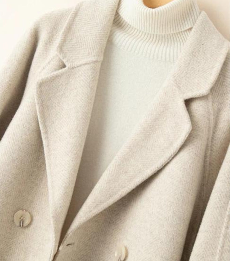 Elegantie Herdefinieerd: Herringbone Halflange Wollen Jas