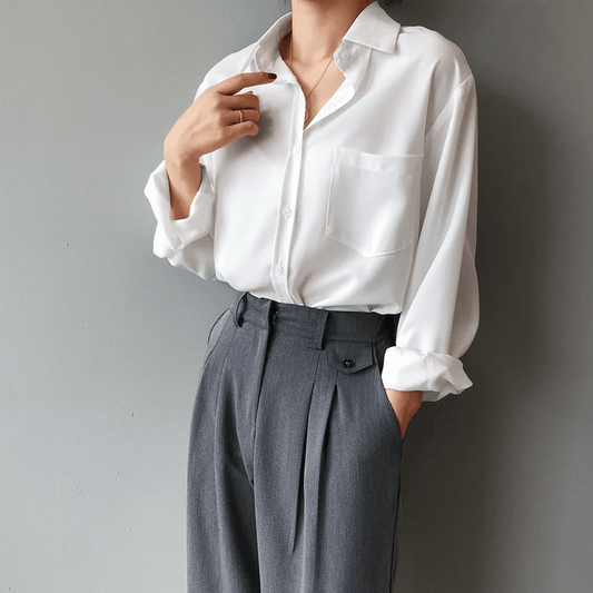 Luxe Satijnen Blouse: Elegantie & Professionaliteit