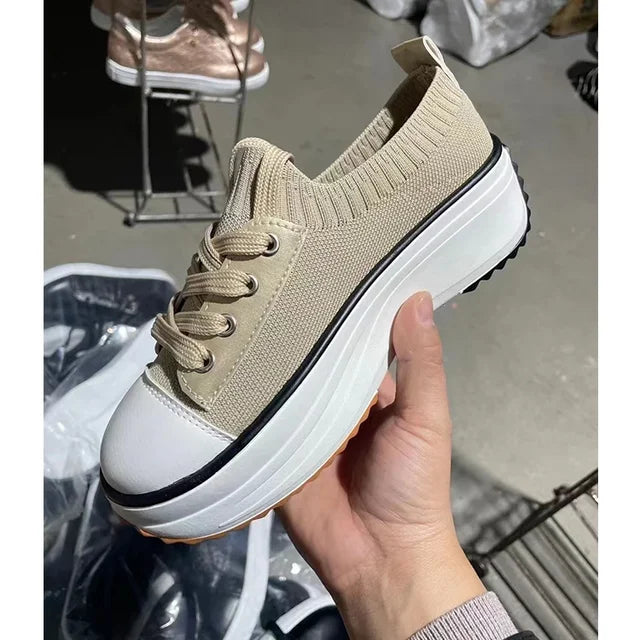BreezeKnit Casual Sneakers: Lichtgewicht Comfort Ontmoet Stijl