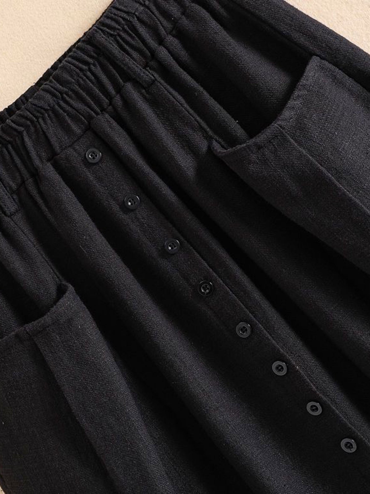 Charmante Linnen Midi-Rok met Zakken en Vintage Knopen
