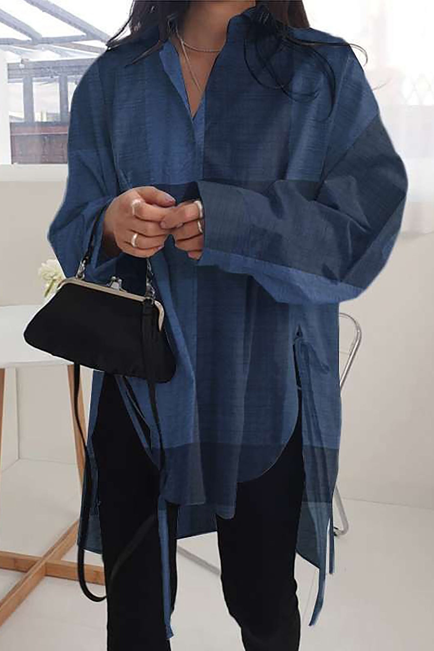 Herfst Chic: Losvallend Kant-Design Shirt