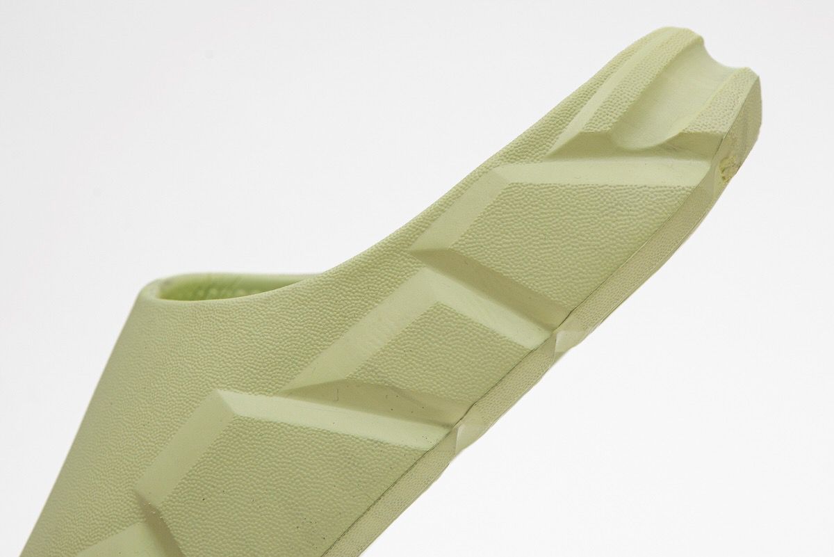 UltraComfort Strand Slippers: Stijl & Gemak