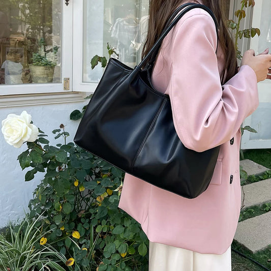 Zwarte Designer Schoudertas - Liliana