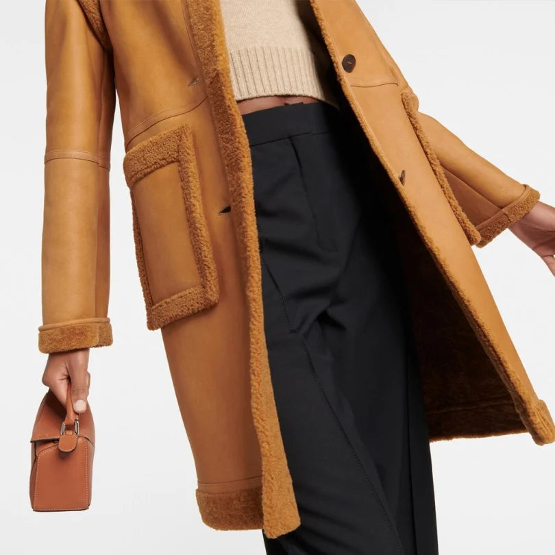 Elegante Bruine Schapenvacht Shearling Jas: Tijdloze Warmte & Stijl voor Vrouwen