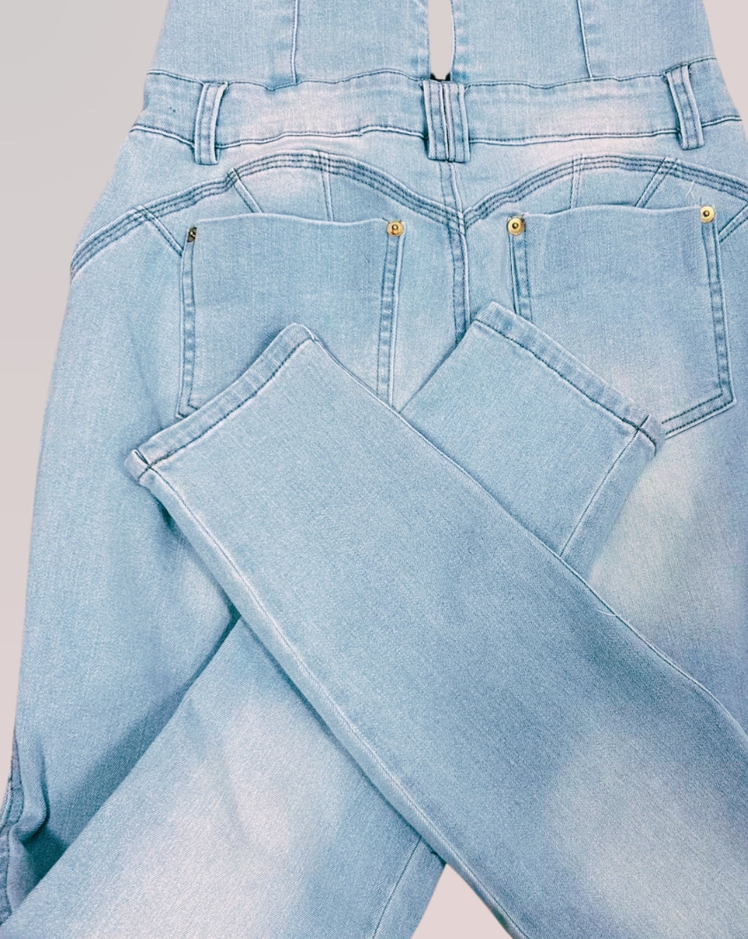 Zip-High Skinny: Verhoog je Stijl met Comfortabele High-Waisted Jeans!
