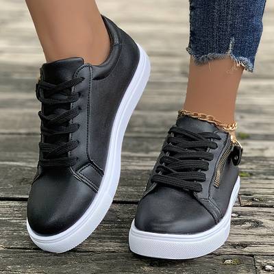 Emma - Witte Leren Schoenen met Striksluiting