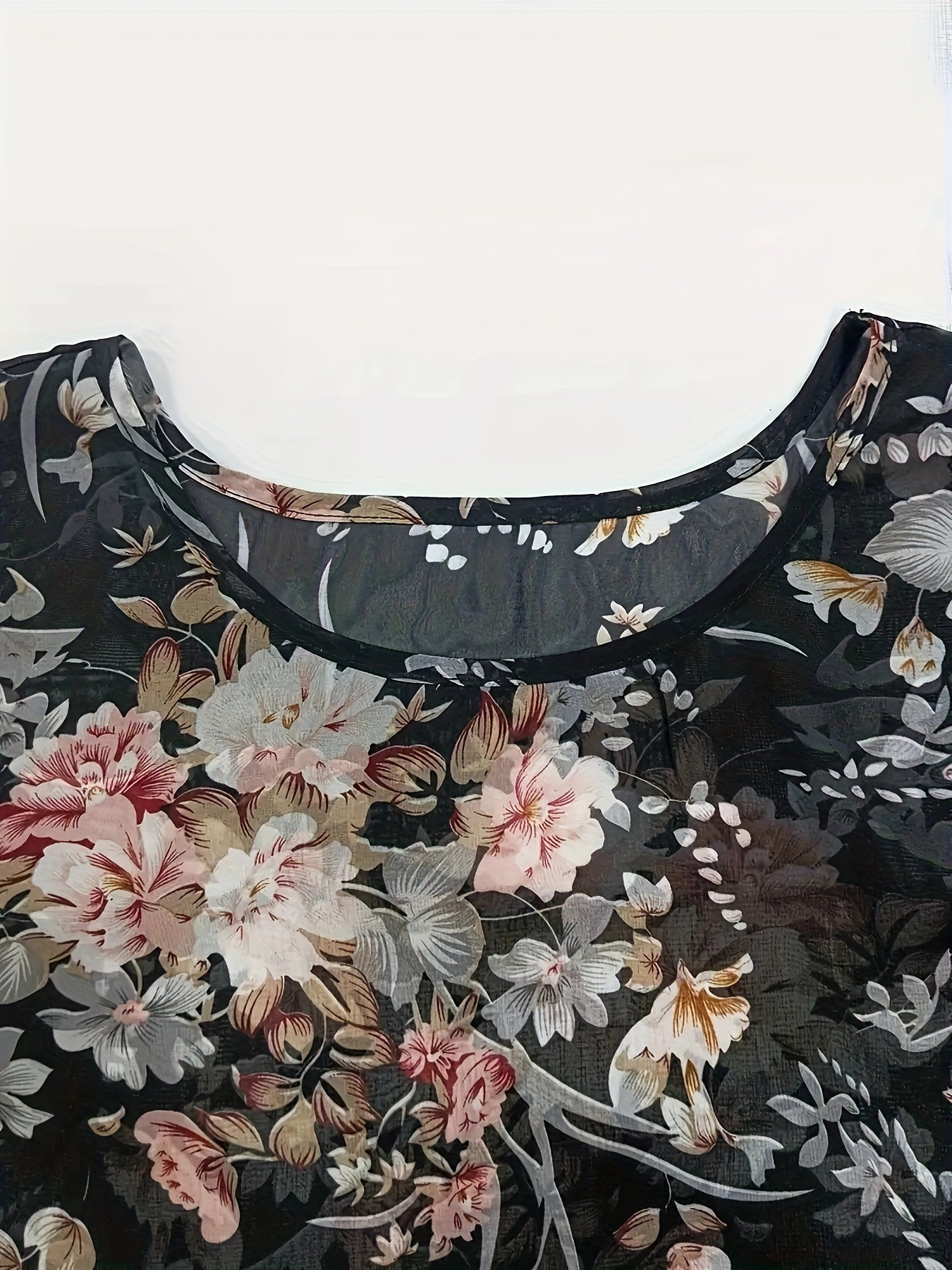 Zwarte Bloemenprint Asymmetrische Blouse - Noor