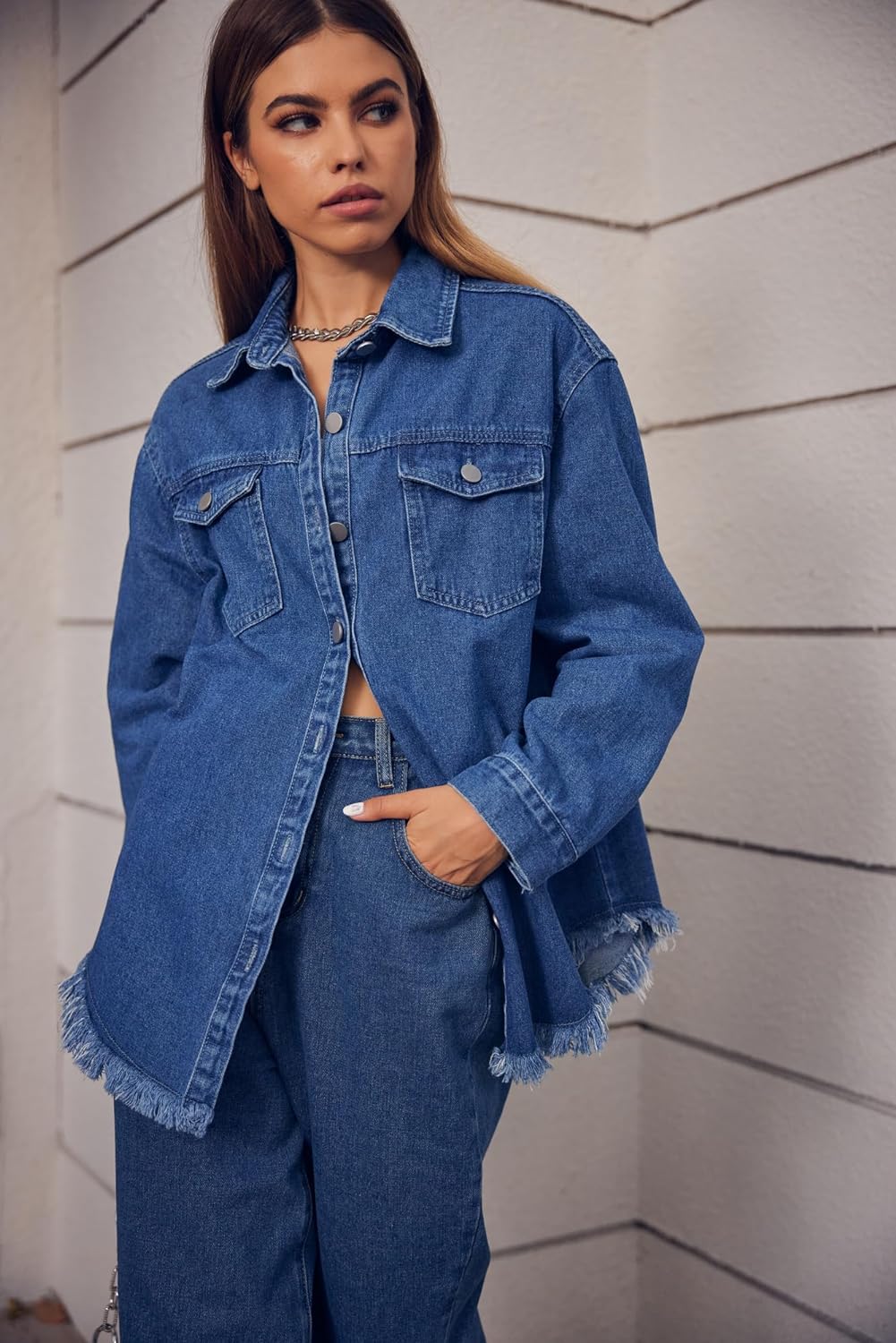 Chique Dames Spijkerjack - Ripped & Stretchy, Oversized met Zakken
