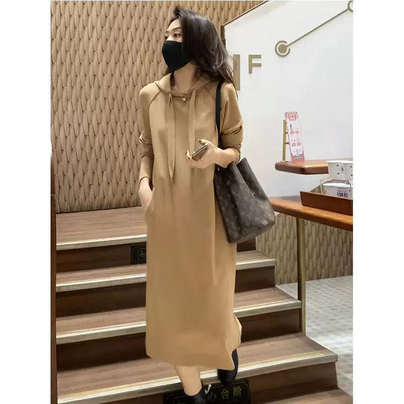 Elegante Comfort: Slim Fit Hoodie Dress - Zacht, Casual en Chic
