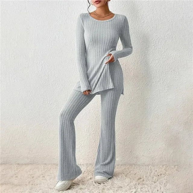 Chique Comfort: Geribbelde Gebreide V-Hals Ensemble - Elegante Lange Mouwen Top & Gezellige Broek