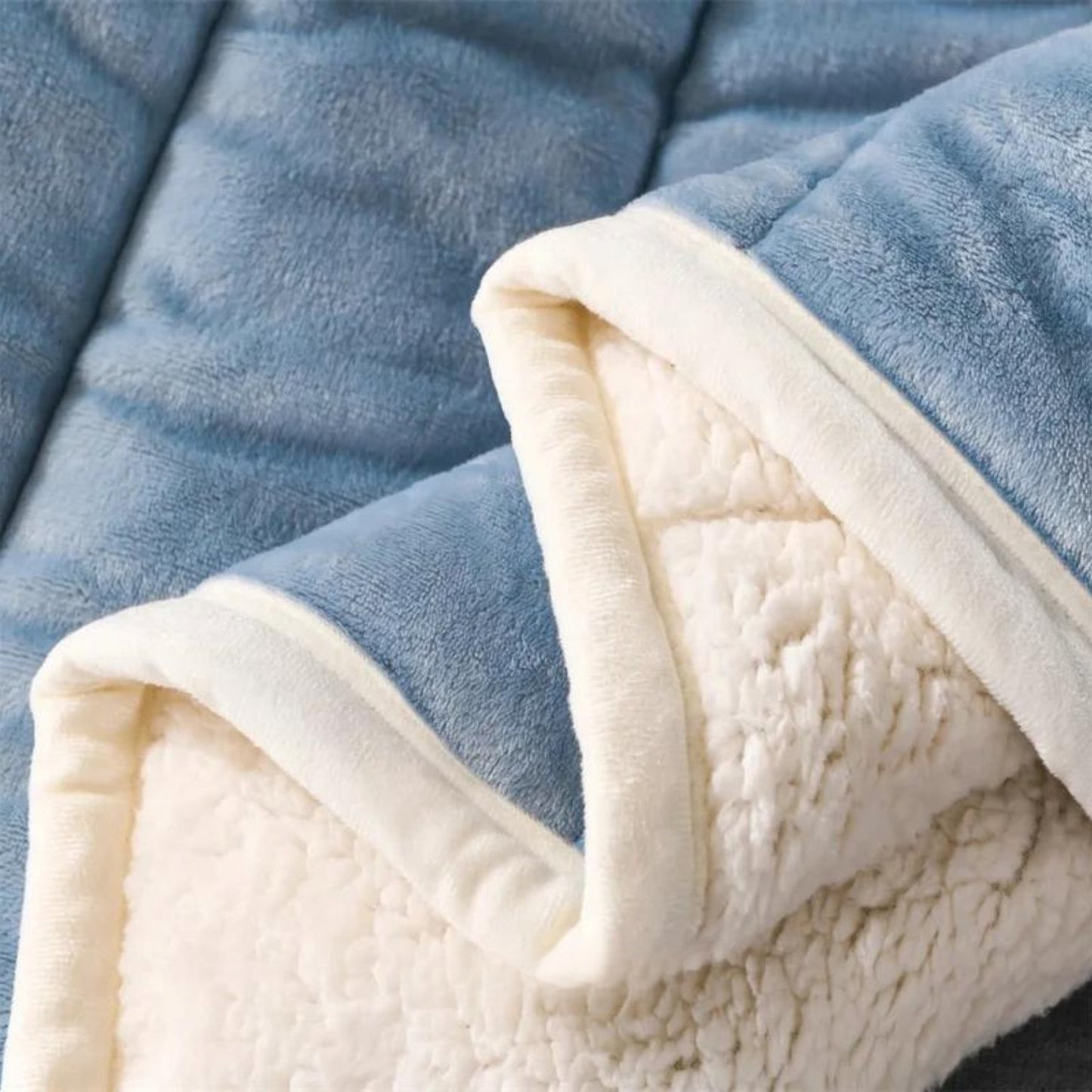 HugSoft Dromerige Wol - De Ultieme Gezellige Zachte Luxe Deken voor Thuiscomfort