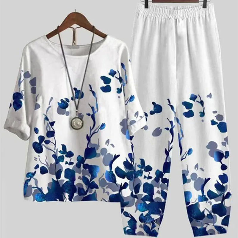 Chique Damescombinatie: Stijlvolle Korte Mouwen Shirt en Broek