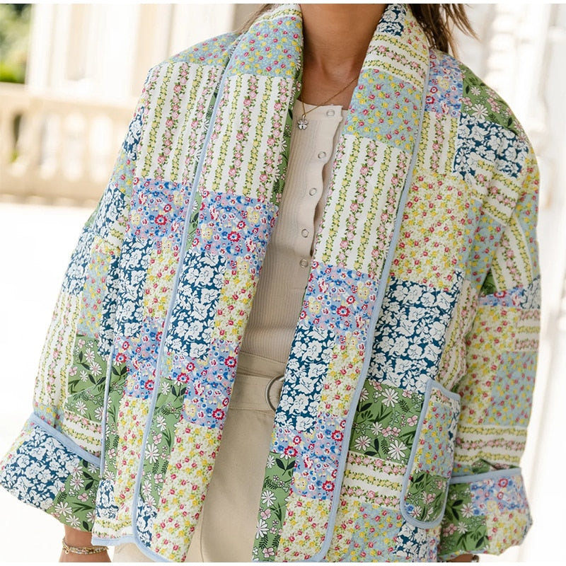 Pleunie - Geprinte Patchwork Jas