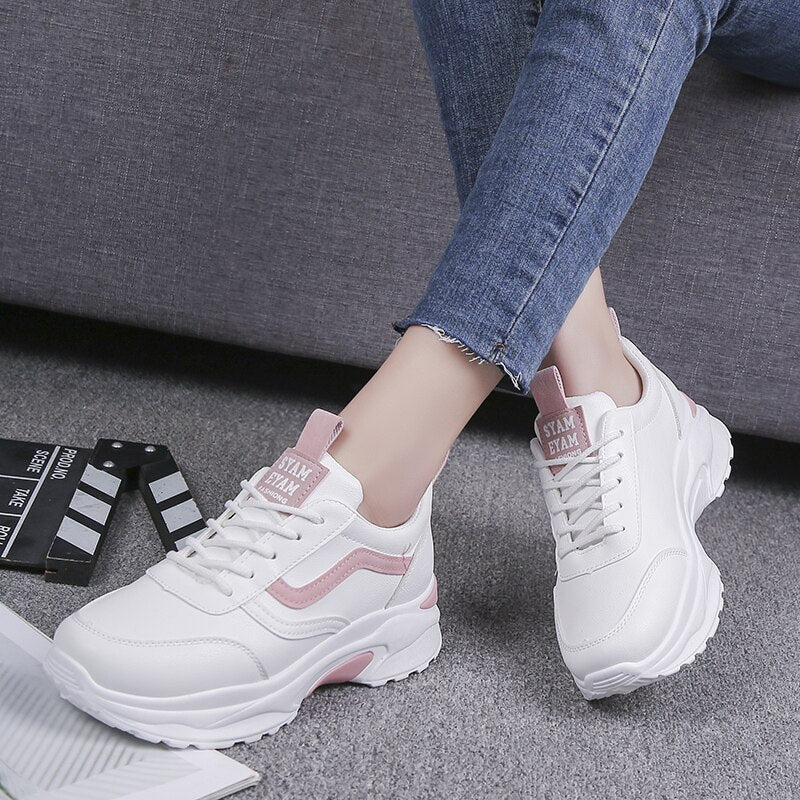 Loura - Elegante Platform Sneakers