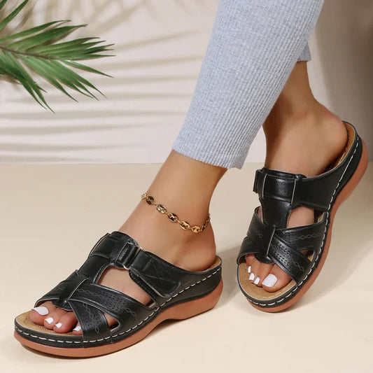 Zwarte Orthopedische Wig Sandalen - Vanessa