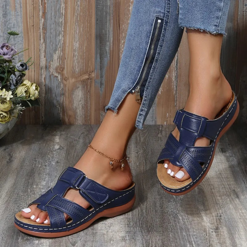 Zwarte Orthopedische Wig Sandalen - Vanessa