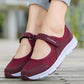 Ademende Elegance: Dames Mesh Sneakers