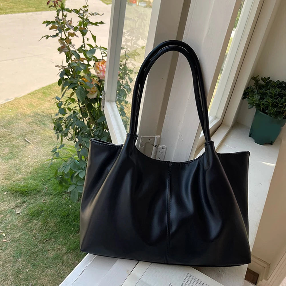 Zwarte Designer Schoudertas - Liliana