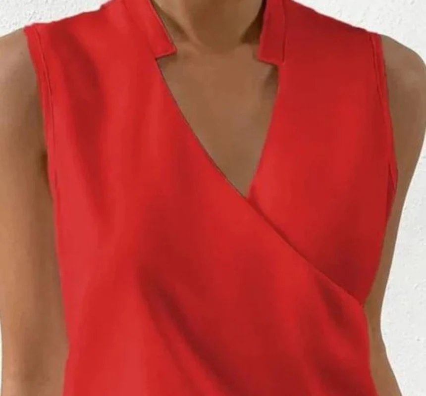 Veerle - Elegante Mouwloze Monochrome