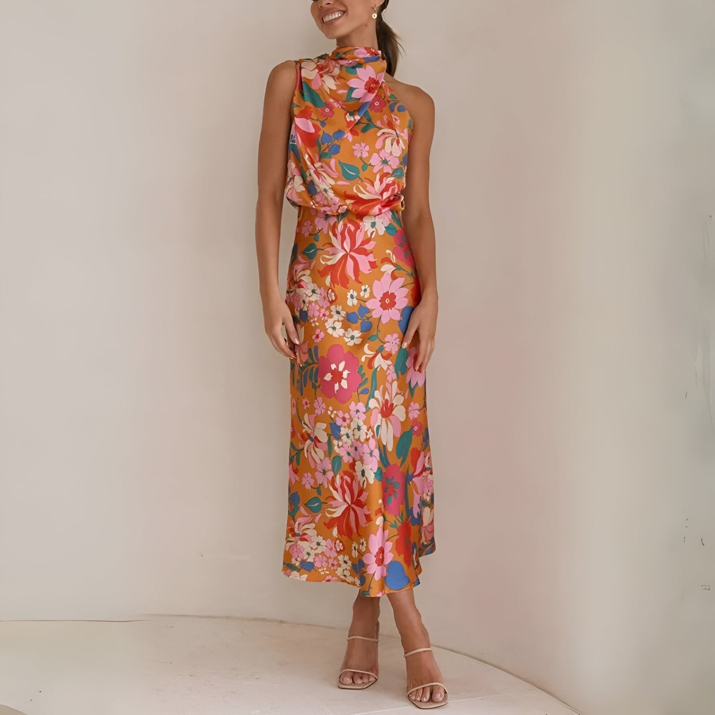 Hilja - Oranje Florale Damesjurk