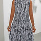 Fenna - Witte Zomerjurk met Abstract Patroon en Ronde Hals