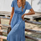 Magische midi-jurk met v-hals en tailleband
